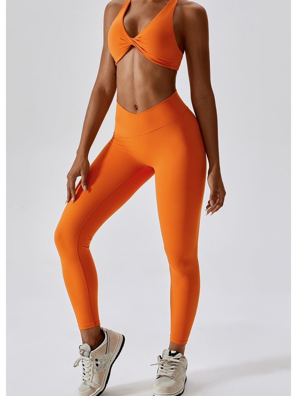 Εκπτώσεις σε Strappy Straight Push Up Leggings (χωρίς ραφές).