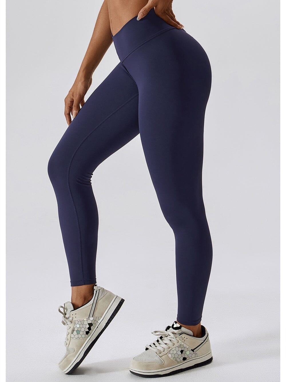 Εκπτώσεις σε Strappy Straight Push Up Leggings (χωρίς ραφές).