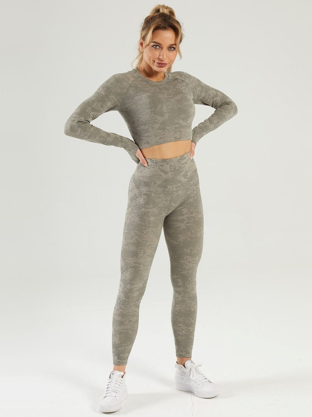 Ensemble Sport Camouflage Sans Couture Ensemble Sport helankezatrening.com : Legging Femme | Vêtements de Sport sa Kaki